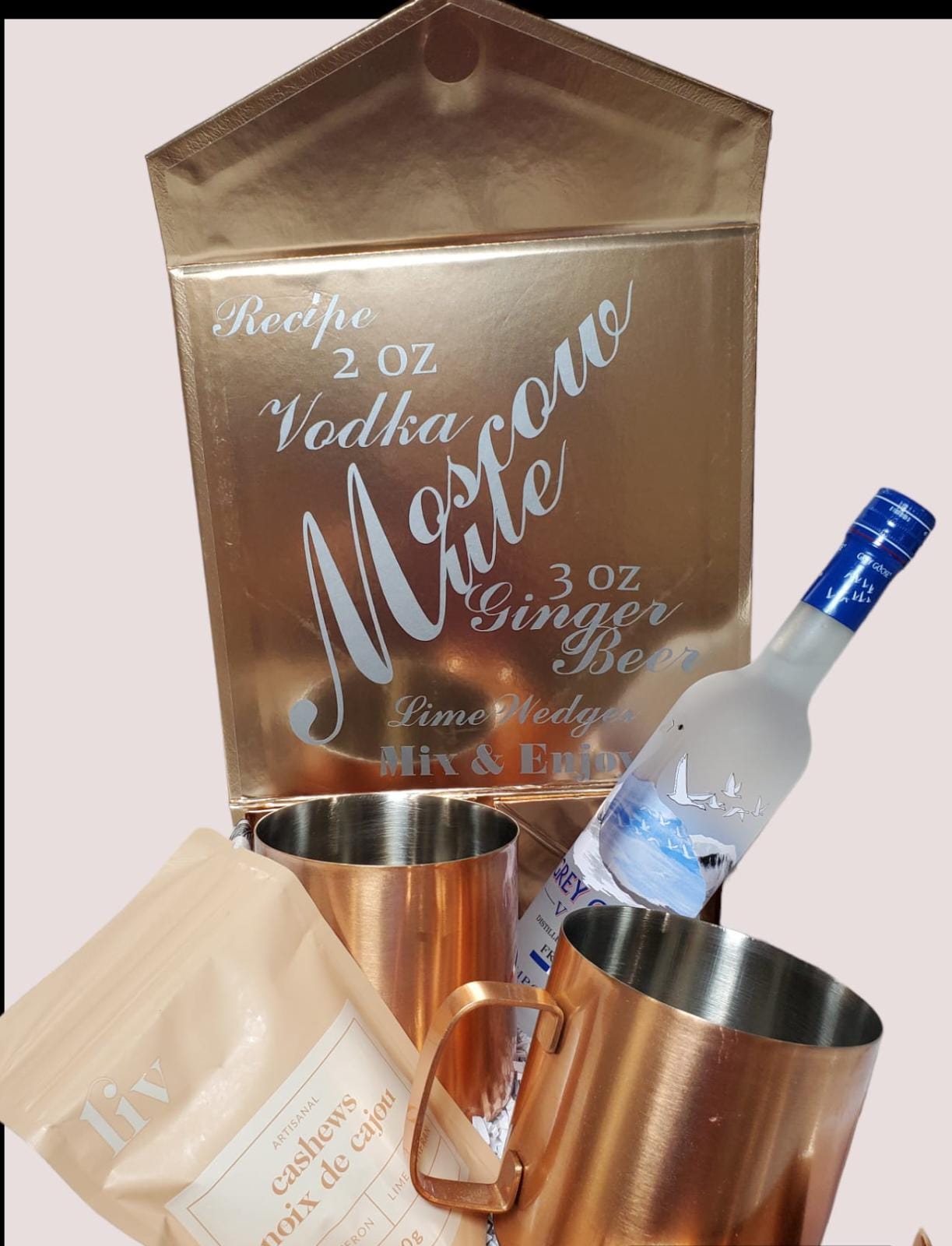 Rose Gold Elegance: Moscow Mule Luxury Gift Set